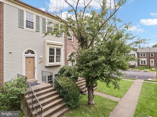 Photo - 2791 Grovemore Ln Townhome