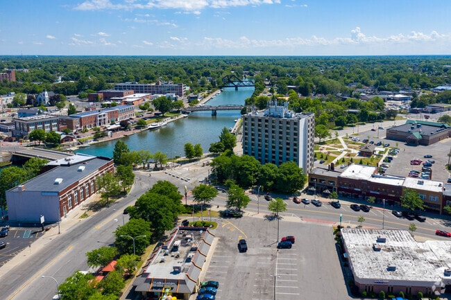 Aerial - Tonawanda Towers Rental