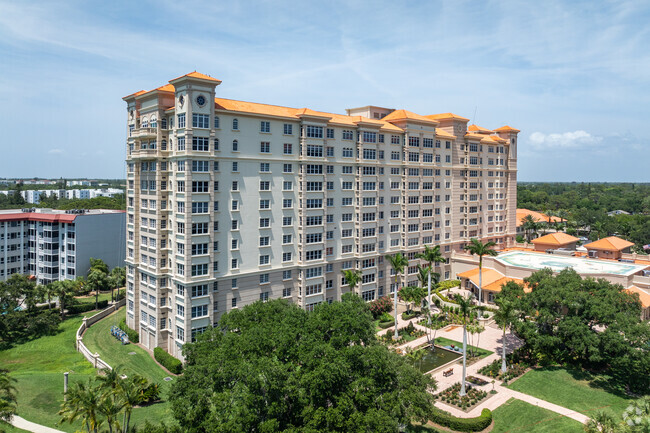 Photo - Sarasota Bay Club I & II Apartments