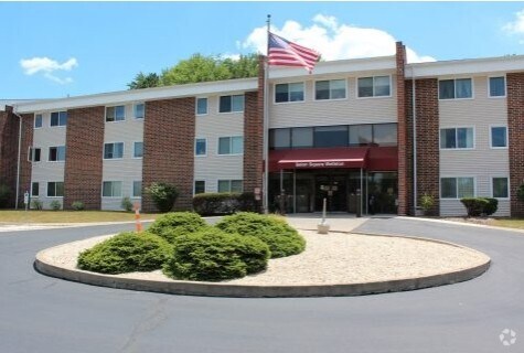Building Photo - Seton Square Apartments (62+ or disabled)
