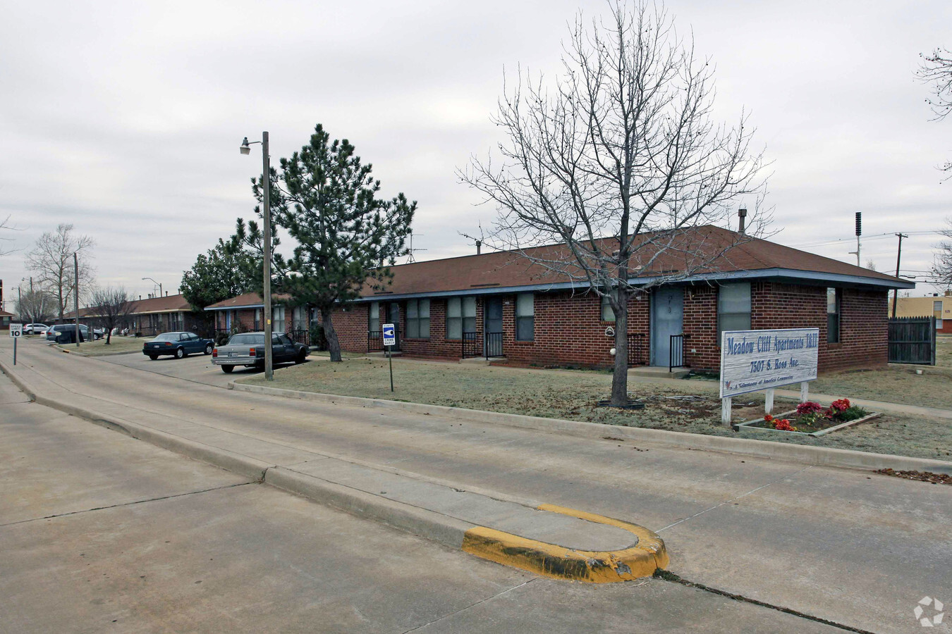 Meadow Cliff I and II Apartments - Meadow Cliff I and II Apartments