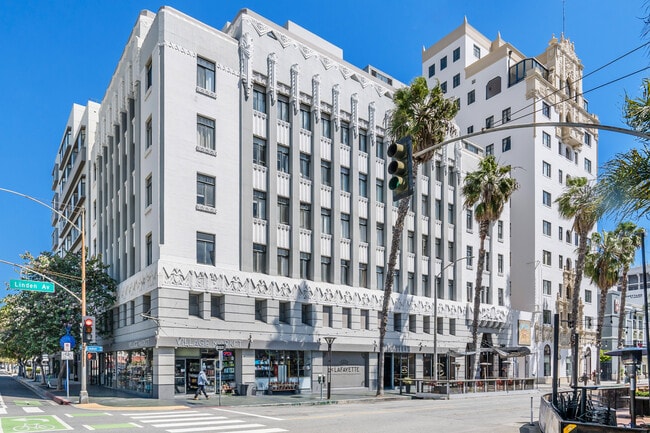 Building Photo - 140 Linden Ave