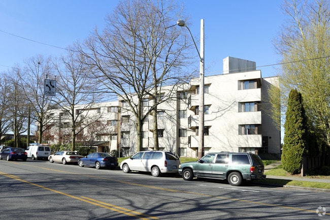 Building Photo - Island View Apartments