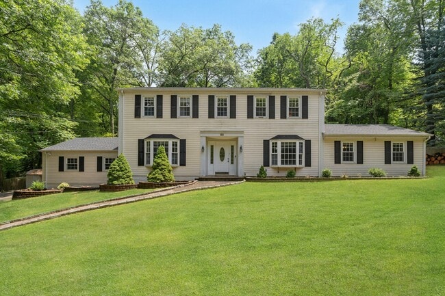 Building Photo - 68 Briarwood Ave