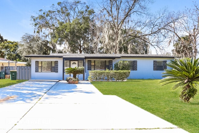 Building Photo - 406 Nightingale Rd