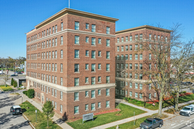 Building Photo - (55+ only) Commonwealth Senior Apartments