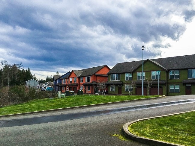 Building Photo - The Orchards on 14th