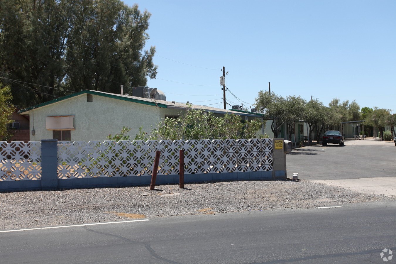 Primary Photo - 1745 Athol Ave Apartments