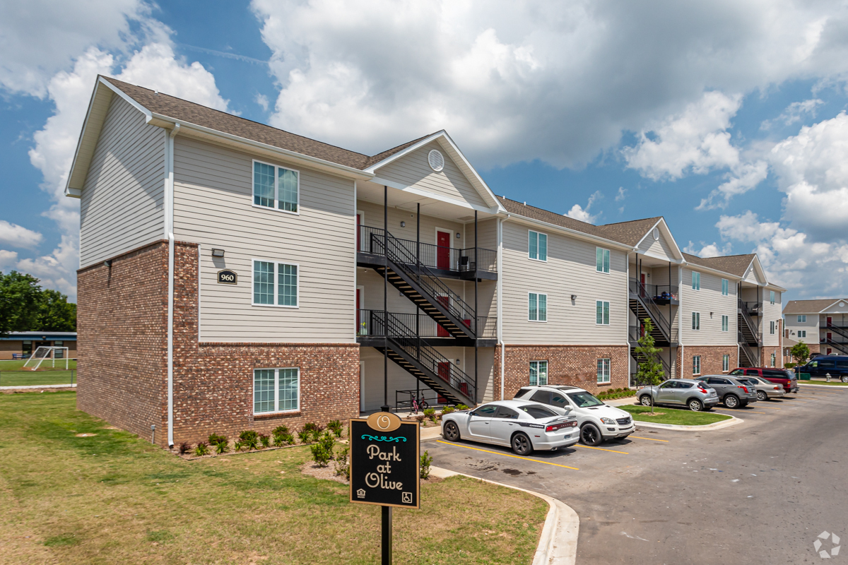 The Park at Olive Street - The Park at Olive Street Apartments