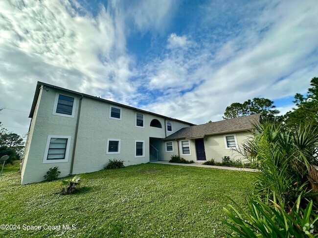 Building Photo - 440 Mercury Ave SE Rental