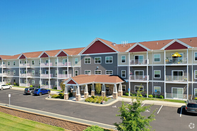 The Estates at Arbor Oaks - The Estates at Arbor Oaks Apartments