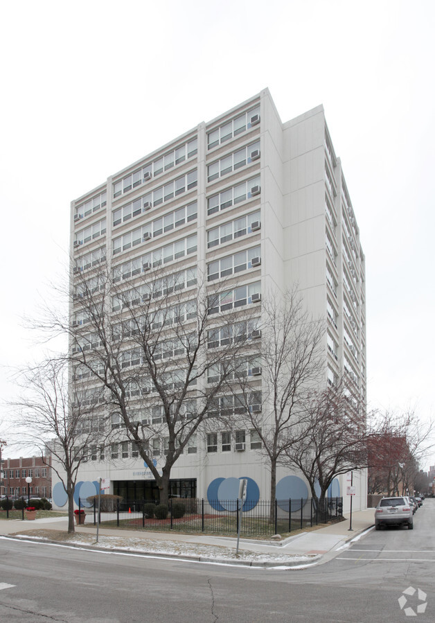 Evergreen Tower I - Evergreen Tower I Apartments