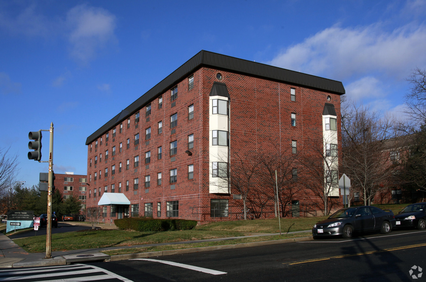 Photo - Moore Tower Apartments