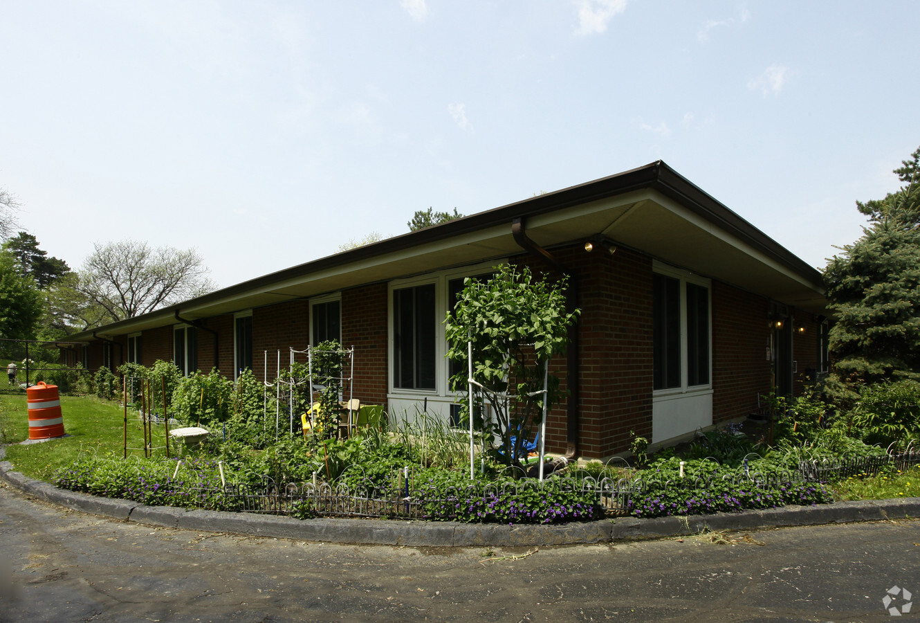 Council Gardens - Senior - Council Gardens - Senior Apartments