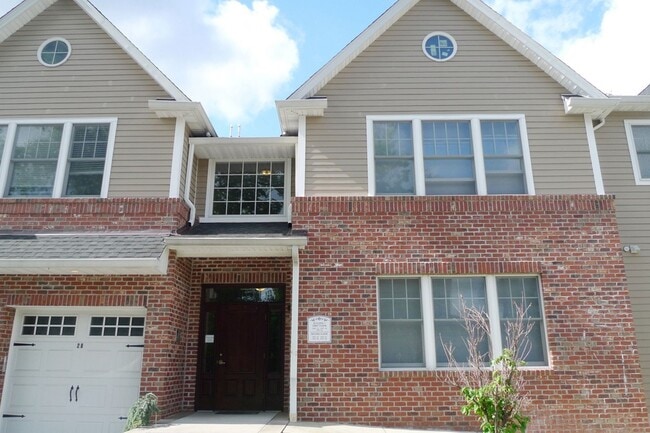 Photo - 22 Hemlock Lane Unit # 22 Apartment