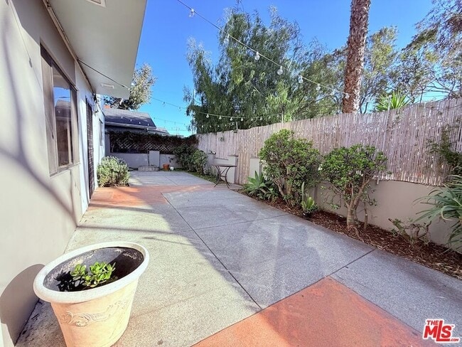 Photo - 1531 Cabrillo Ave Rental