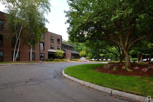 Building Photo - Naubuc Green Apartments