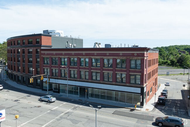 55+ Communities & Senior Living in Fitchburg, Massachusetts | After55