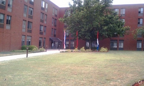 Building Photo - Bradford House Rental