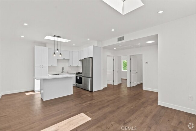 Building Photo - 3794 Cloud Ave Rental