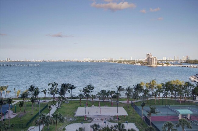 Photo - 1756 N Bayshore Dr Unit 9A Condo