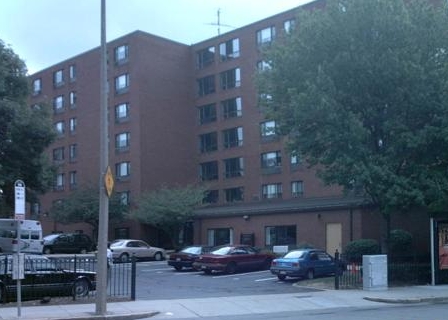 Photo - Farnsworth House Apartments