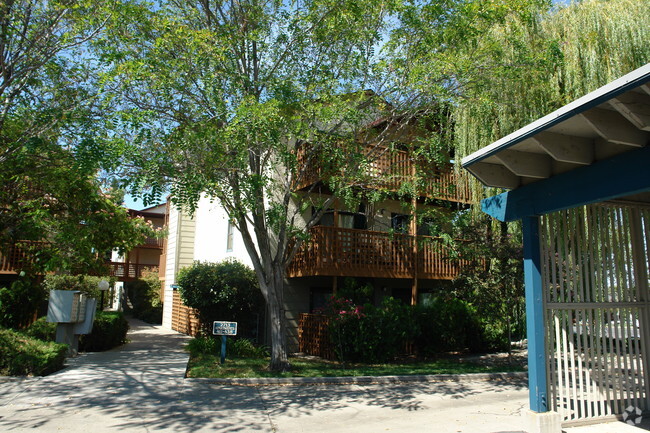 Sierra Sunrise Apartments - Sierra Sunrise Apartments