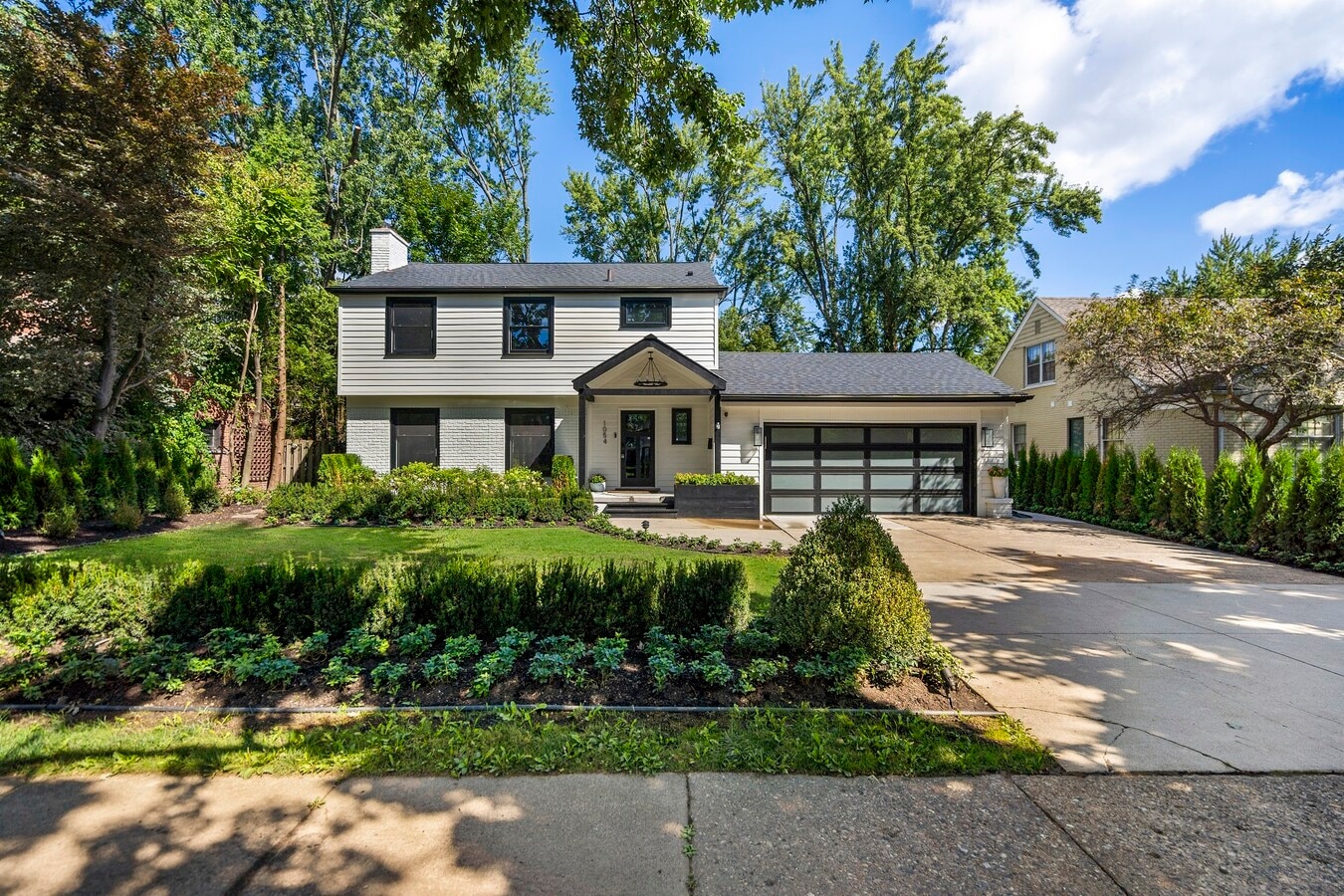 Photo - 1054 Saxon Dr Rental