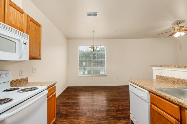 Photo - Comfort Place - Senior Living Apartments