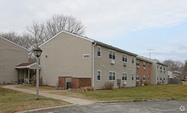 Primary Photo - Avery Village Rental