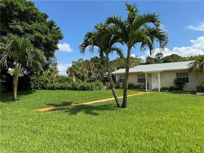 Photo - 2015 15th Ln Rental