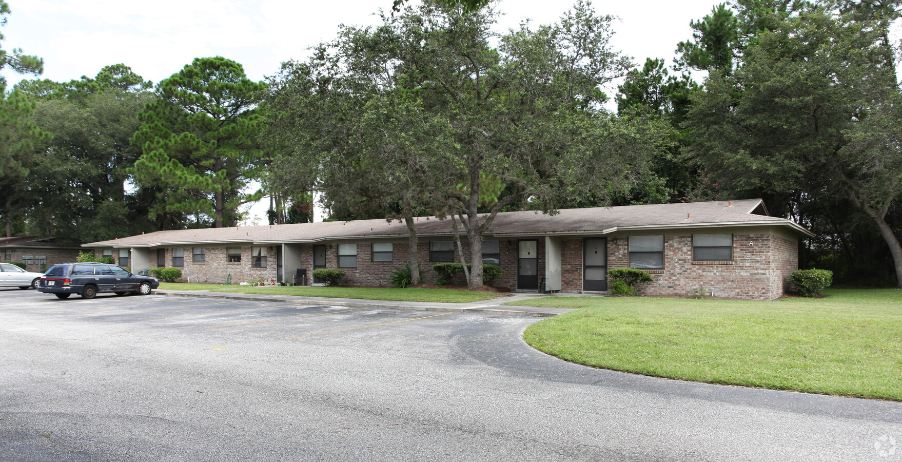 Exterior - Southern Villas Apartments