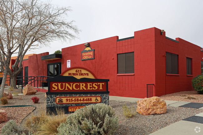 Building Photo - Suncrest Apartments