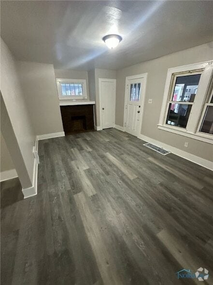 Building Photo - 1826 Talbot St Rental