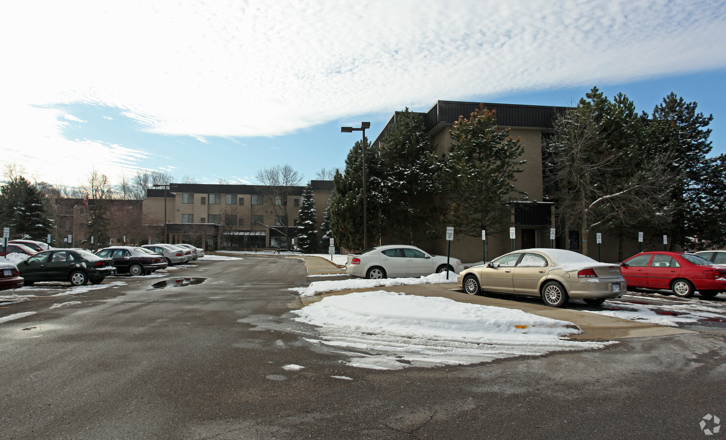 Madison Manor - Senior Apartments - Madison Manor - Senior Apartments