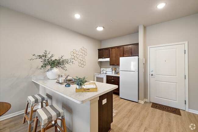 Kitchen - Aspen Pointe Independent Senior Living Rental