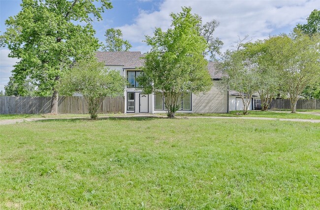 Photo - 122 S Diamondhead Blvd Rental