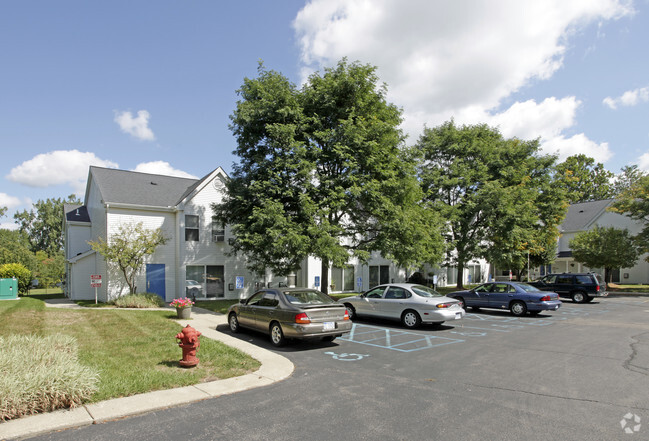 Primary Photo - Heritage Place of Lake Orion Rental