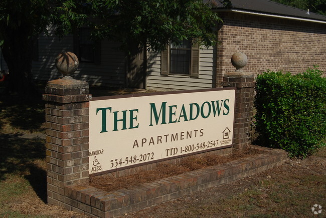 Building Photo - The Meadows Rental