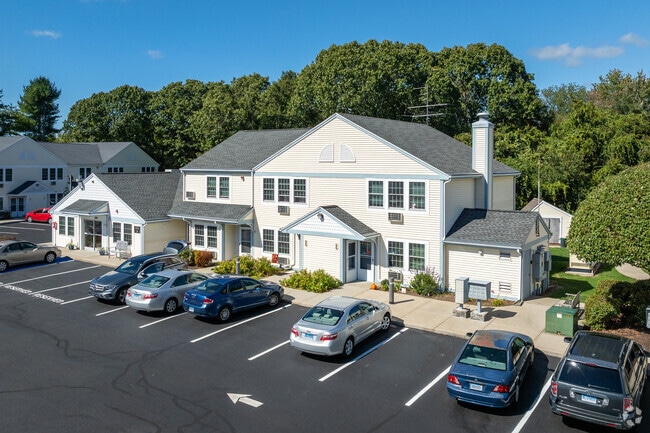 Primary - Stonington Arms Rental