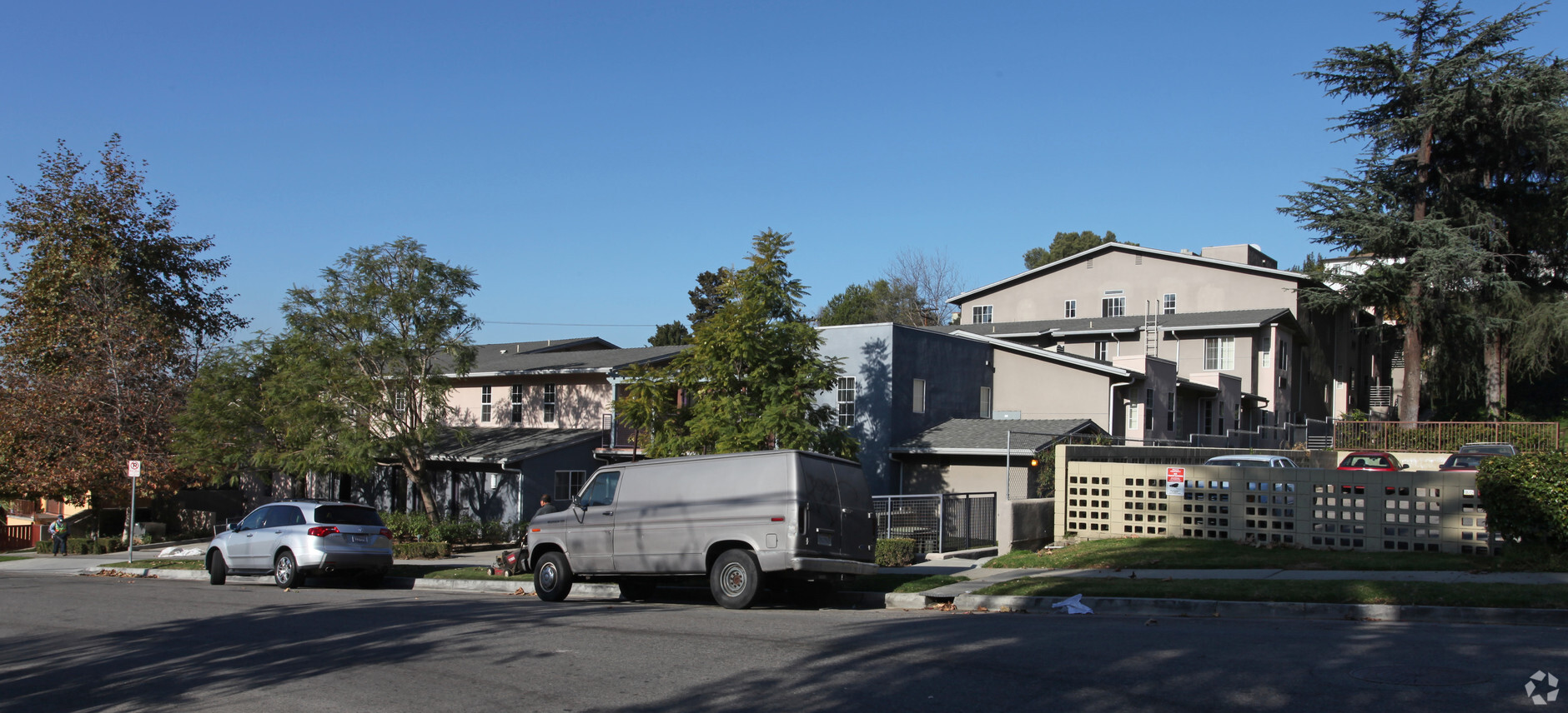 Echo Park Senior Housing - Echo Park Senior Housing Apartments