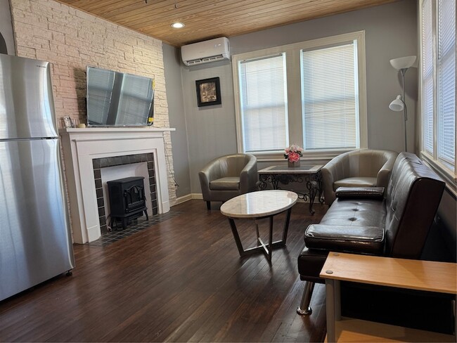 Photo - 915 8th St Unit 2 Condo