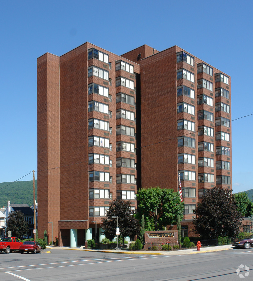 Lincoln Towers - Lincoln Towers Apartments