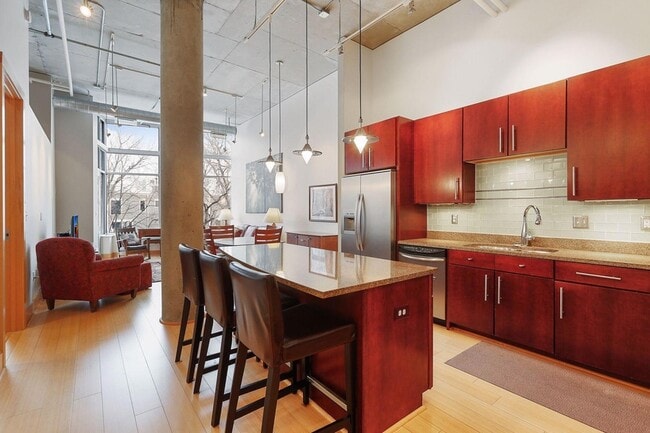 Photo - 150 NE 2nd St Rental