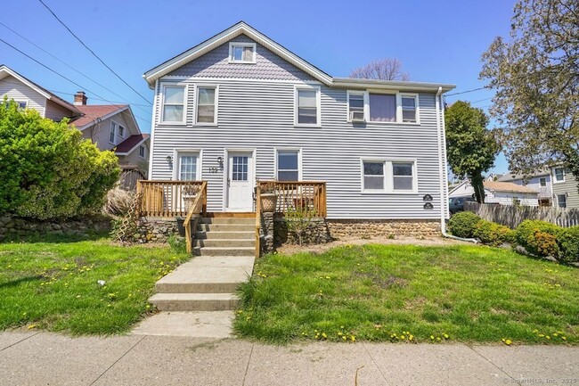 Photo - 139 Edgefield Ave Rental