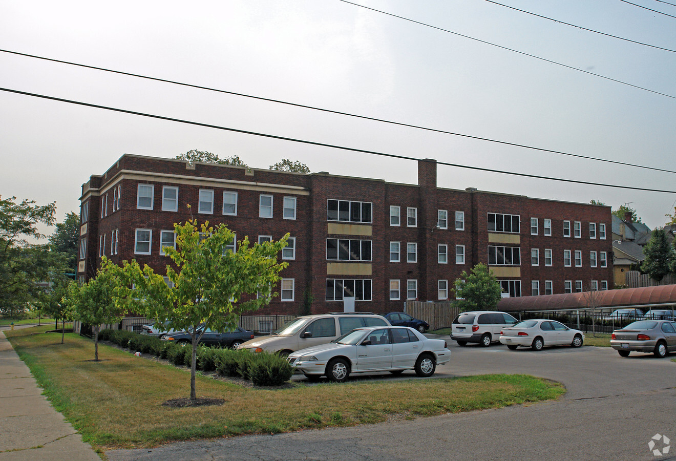 Gateway Gardens Apartments - Gateway Gardens Apartments