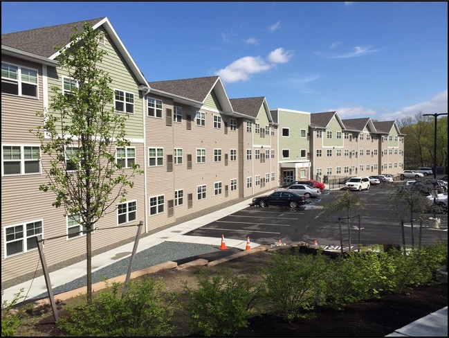 The Overlook - The Overlook Apartments