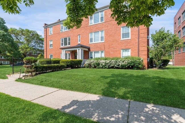 Photo - 136 Ridge Ave Unit 2 Condo