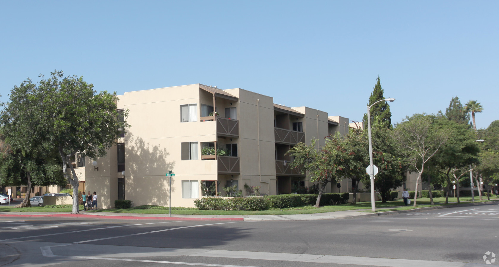 Photo - Rosswood Villa Apartments