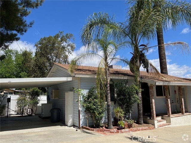 Building Photo - 16300 Grand Ave Rental